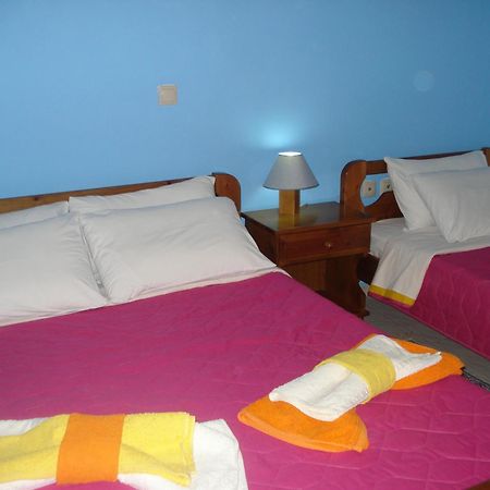 Iris Hotel Arachova Exterior photo